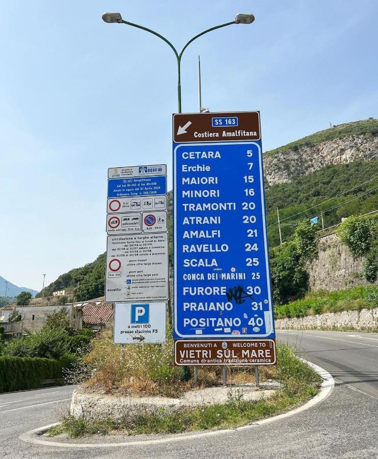 Casa Vacanze Smeralda Amalfi Coast Vietri Ngoại thất bức ảnh