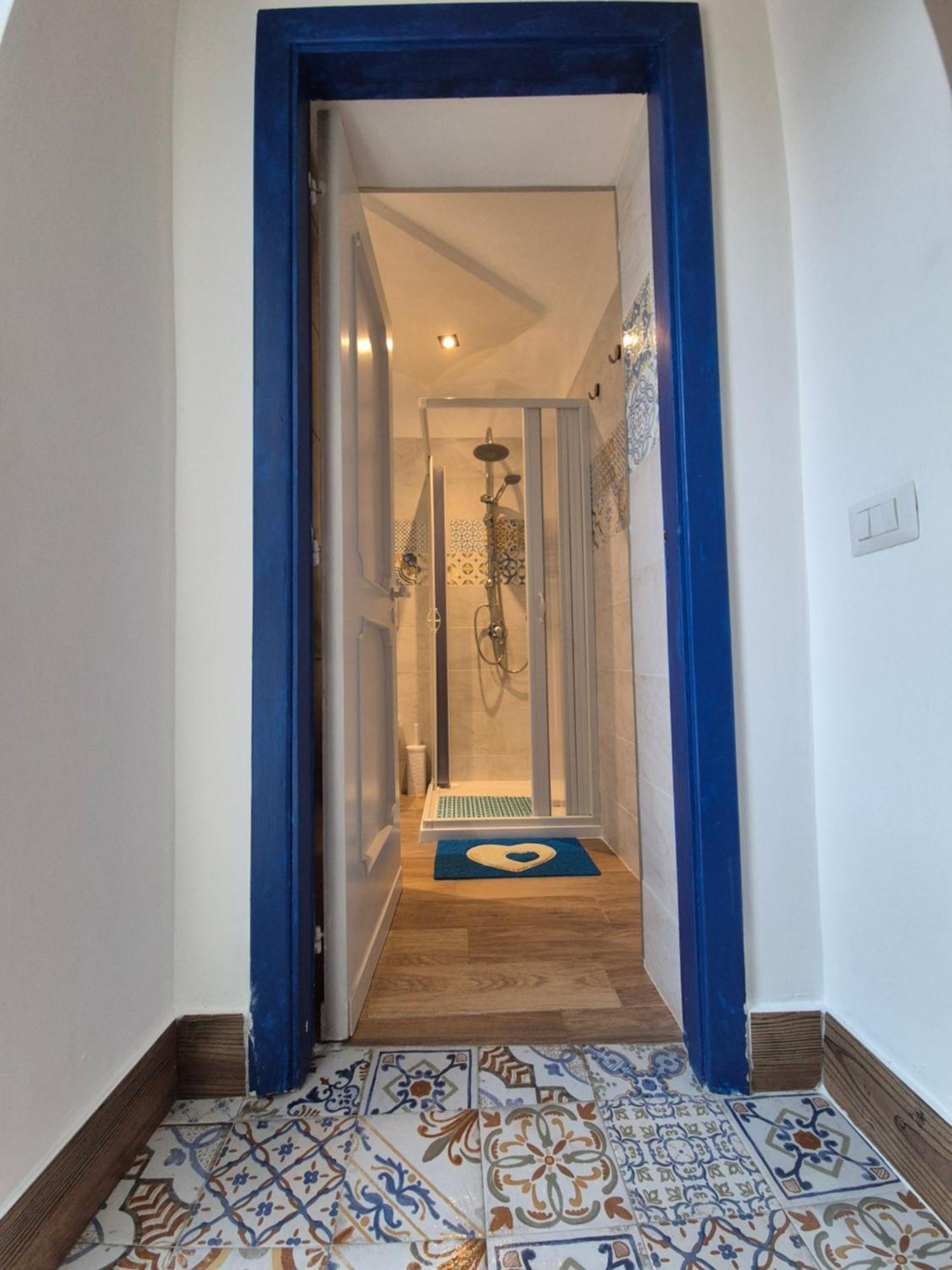 Casa Vacanze Smeralda Amalfi Coast Vietri Ngoại thất bức ảnh